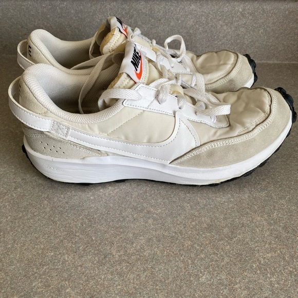 Nike Waffle Debut - Picture 3 of 5